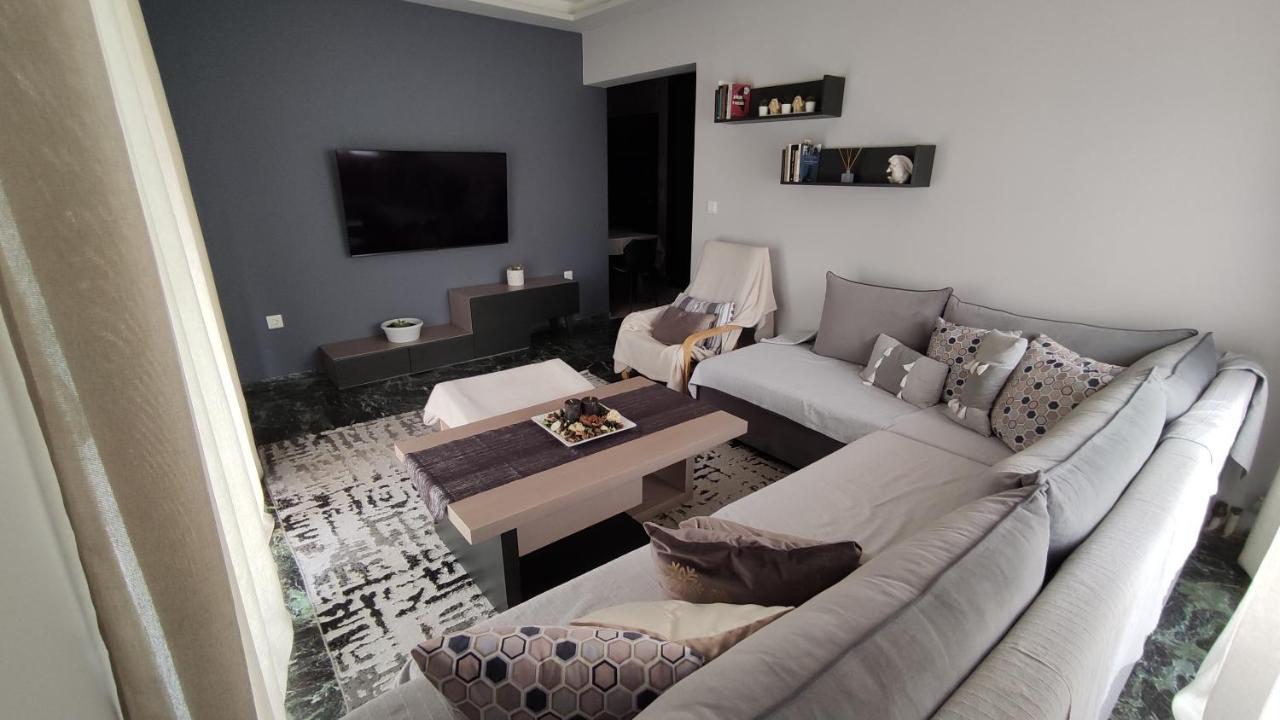 Two Bedroom Apartment In Афіни Екстер'єр фото
